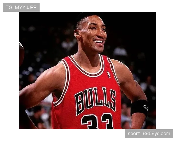 皮蓬无球切入制造空挡，优于乔丹拉开空间