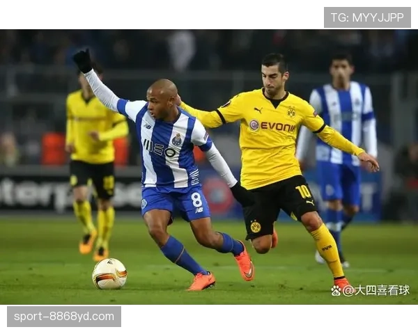 多特蒙德防线频频被打穿，站位漏洞藏不住了？
